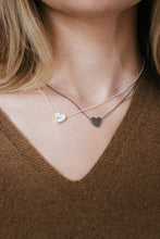 Cargar imagen en el visor de la galería, Colgante corazón Plata